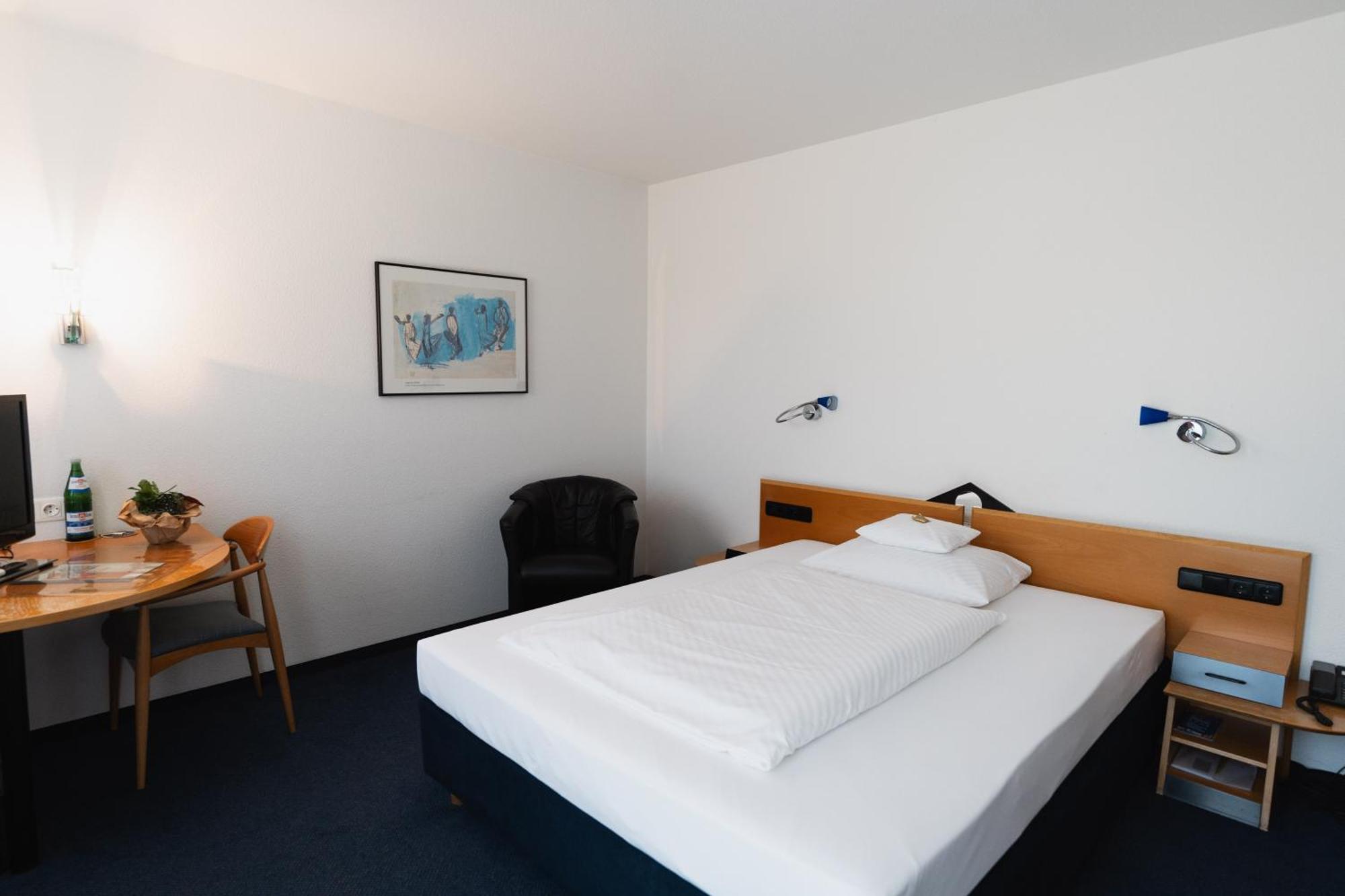 Hotel Am Weiher 埃尔克伦茨 外观 照片