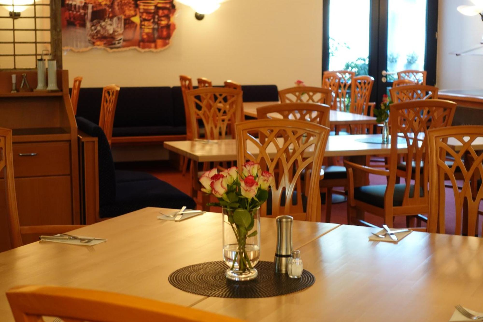 Hotel Am Weiher 埃尔克伦茨 外观 照片